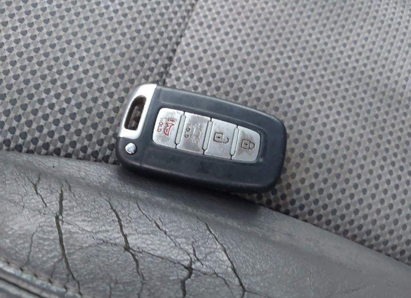 Photo 11 of 2013 Hyundai Sonata SE (VIN 5NPEC4AC9DH567636)