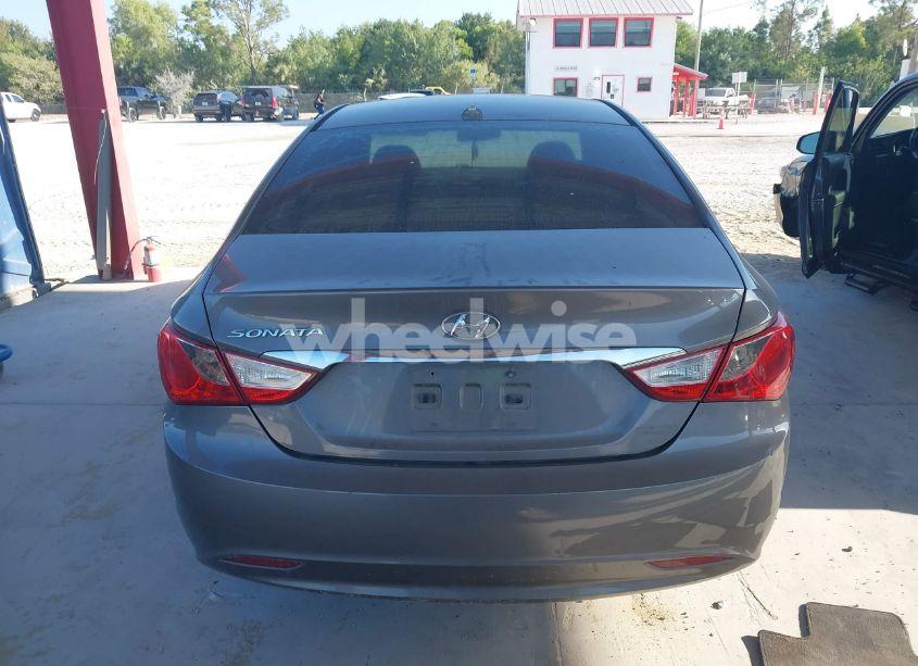 Photo 16 of 2013 Hyundai Sonata LIMITED (VIN 5NPEC4AC9DH585778)