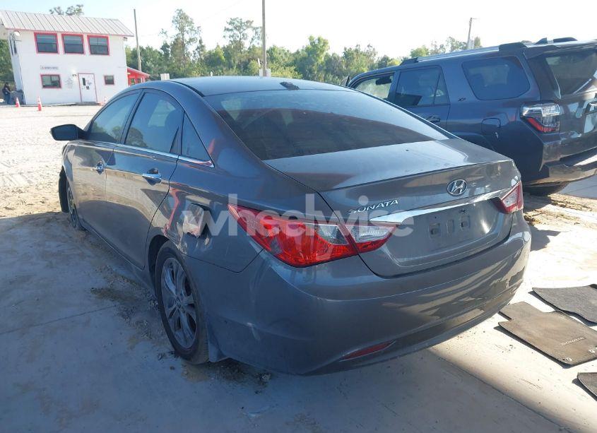 Photo 3 of 2013 Hyundai Sonata LIMITED (VIN 5NPEC4AC9DH585778)