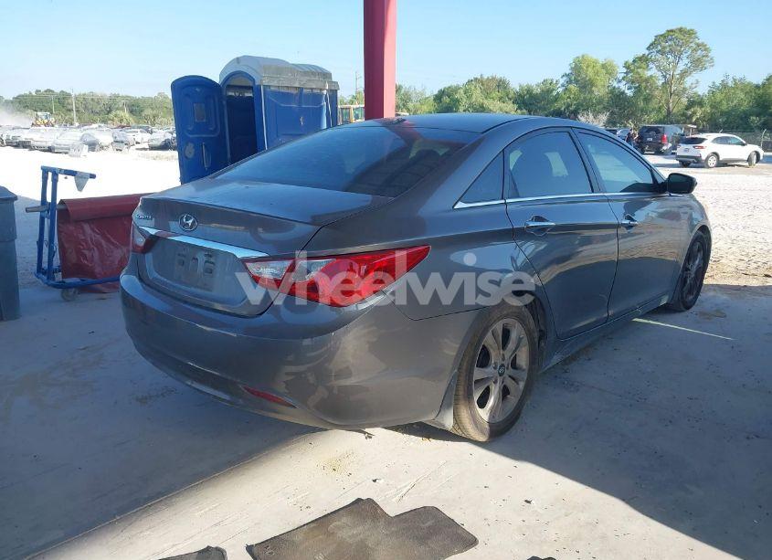 Photo 4 of 2013 Hyundai Sonata LIMITED (VIN 5NPEC4AC9DH585778)