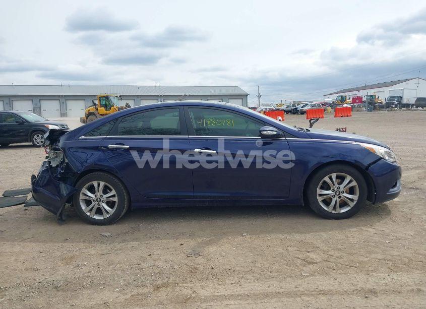 Photo 13 of 2013 Hyundai Sonata LIMITED (VIN 5NPEC4AC9DH591421)