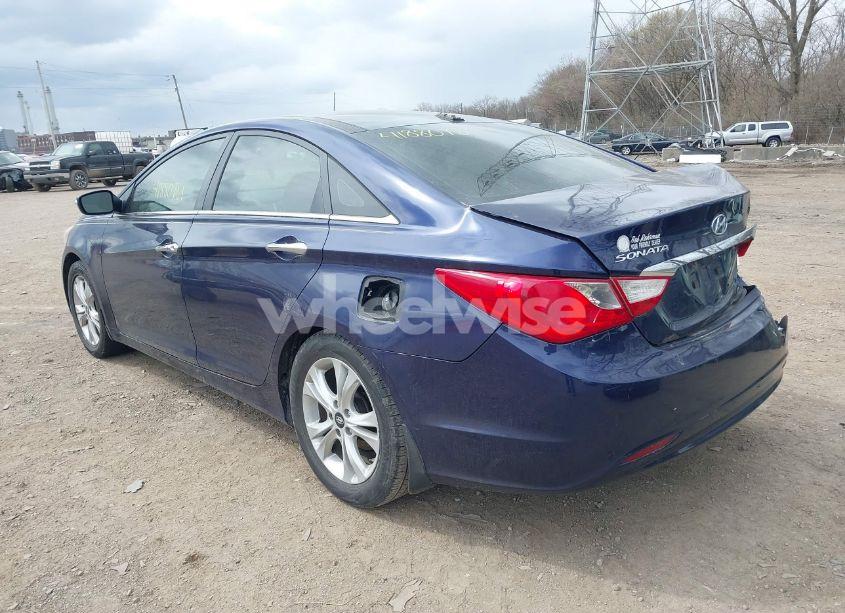 Photo 3 of 2013 Hyundai Sonata LIMITED (VIN 5NPEC4AC9DH591421)