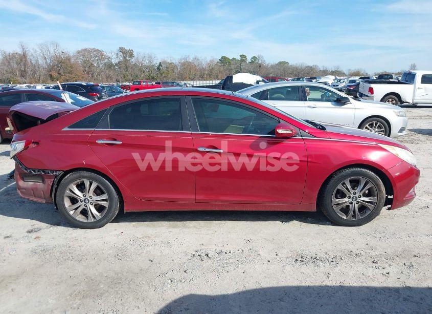 Photo 13 of 2013 Hyundai Sonata LIMITED (VIN 5NPEC4AC9DH630170)