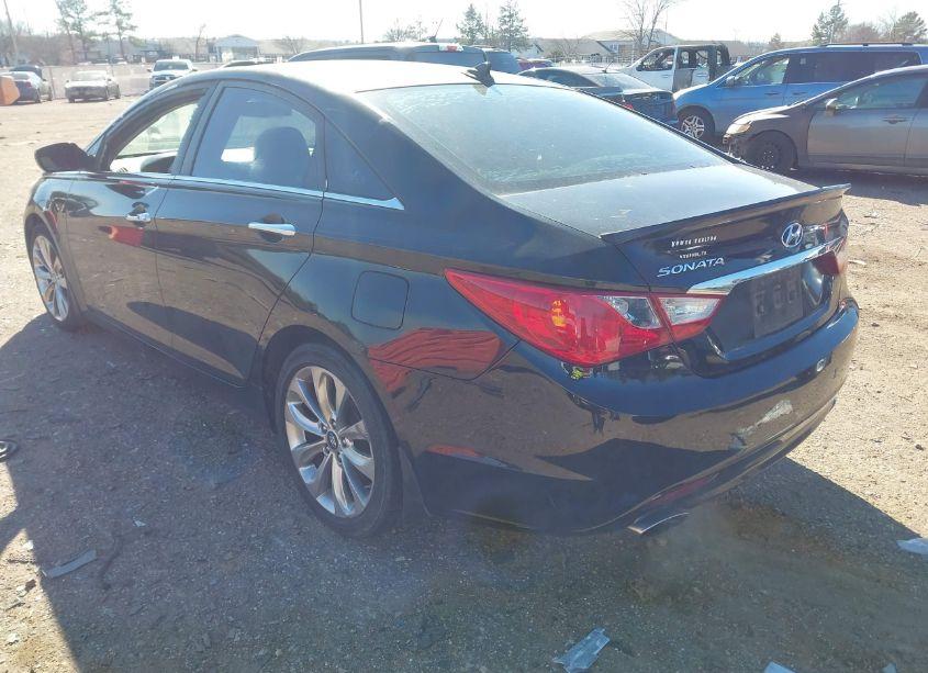 2013 Hyundai Sonata SE (VIN 5NPEC4AC9DH646627) main photo