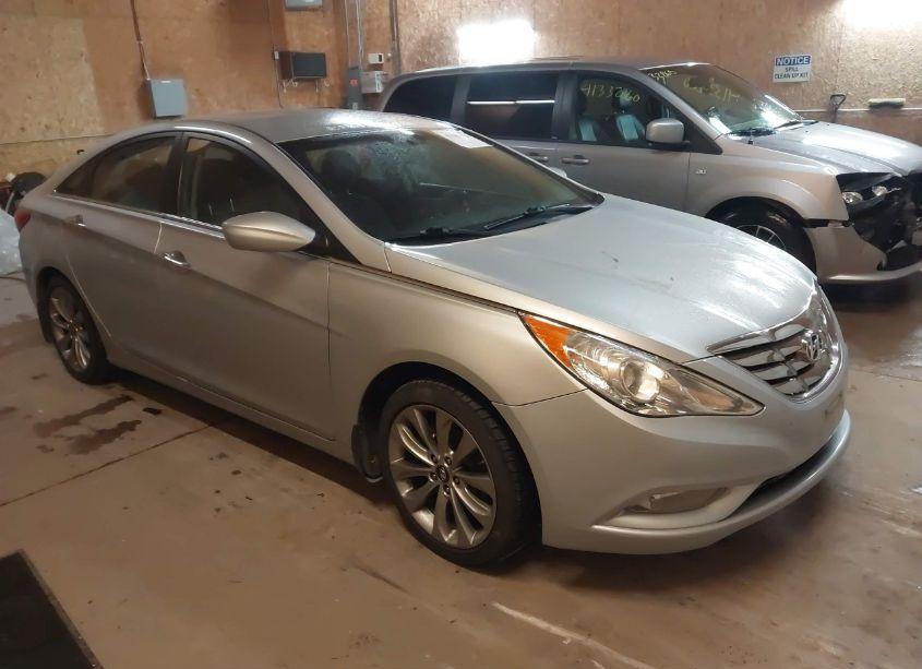 2013 Hyundai Sonata SE (VIN 5NPEC4AC9DH676386) main photo