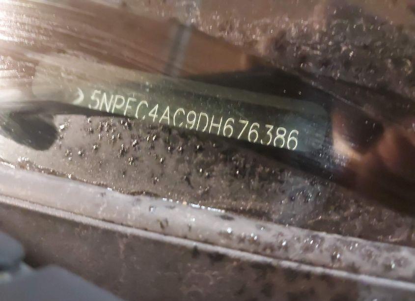 Photo 9 of 2013 Hyundai Sonata SE (VIN 5NPEC4AC9DH676386)