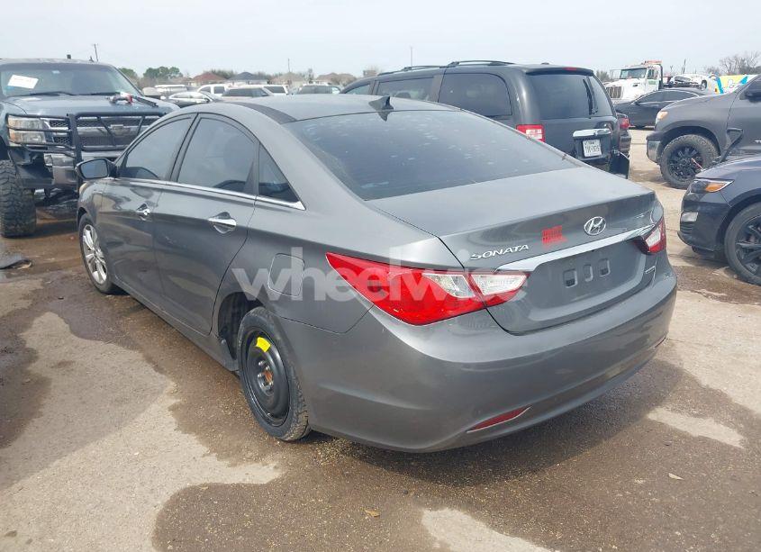 Photo 3 of 2013 Hyundai Sonata LIMITED (VIN 5NPEC4AC9DH685556)