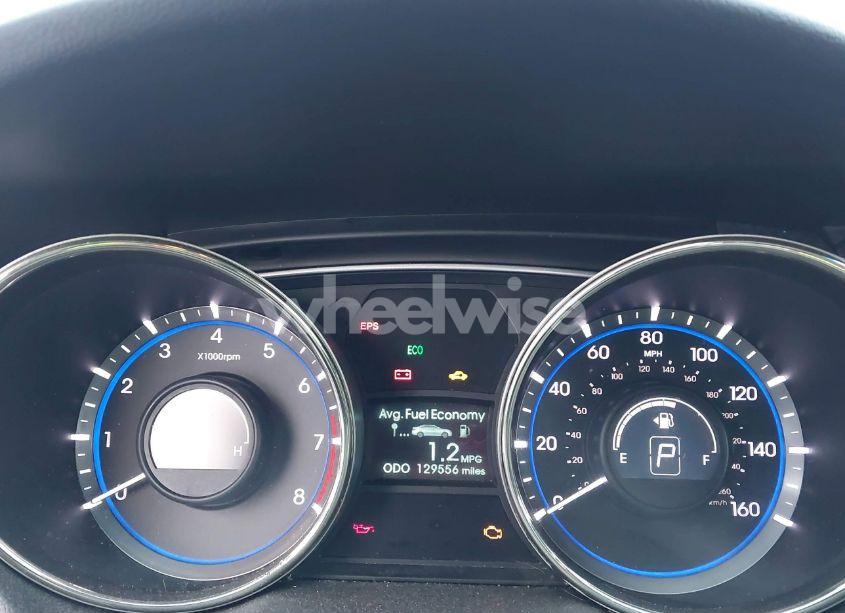 Photo 7 of 2013 Hyundai Sonata SE (VIN 5NPEC4AC9DH686514)