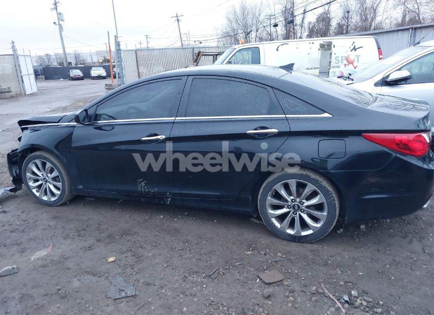 Photo 14 of 2013 Hyundai Sonata SE (VIN 5NPEC4AC9DH715817)