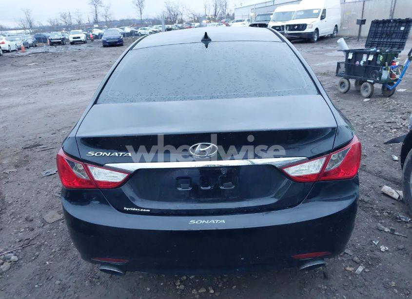 Photo 16 of 2013 Hyundai Sonata SE (VIN 5NPEC4AC9DH715817)