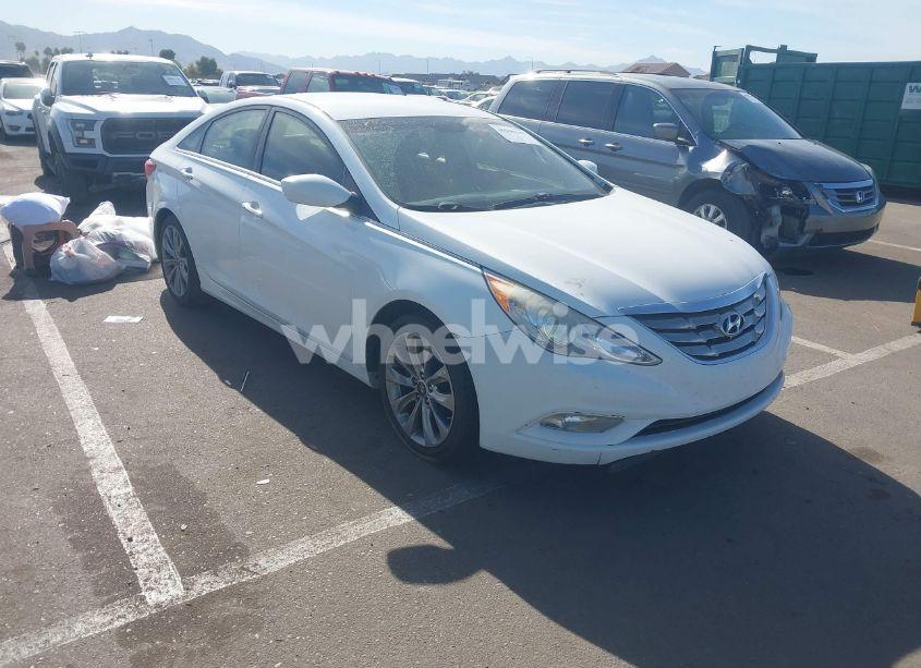 2013 Hyundai Sonata SE (VIN 5NPEC4AC9DH729538) main photo