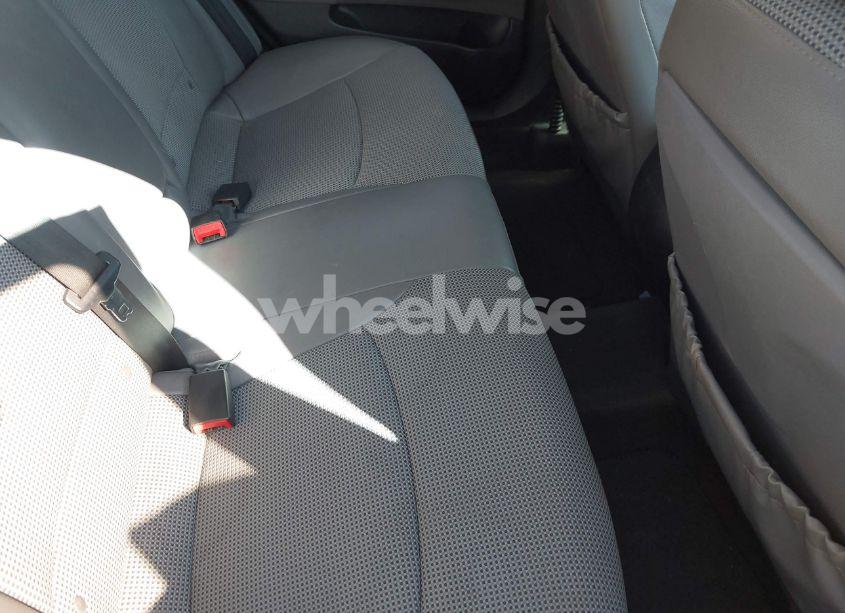 Photo 8 of 2013 Hyundai Sonata SE (VIN 5NPEC4AC9DH732665)