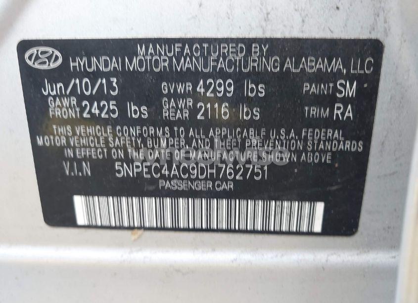 Photo 9 of 2013 Hyundai Sonata SE (VIN 5NPEC4AC9DH762751)