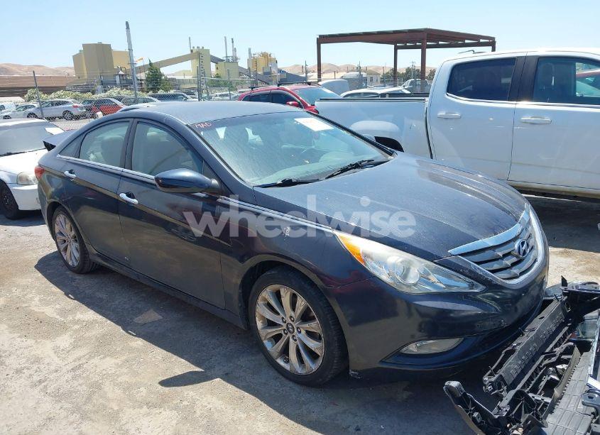 2013 Hyundai Sonata SE (VIN 5NPEC4AC9DH775337) main photo