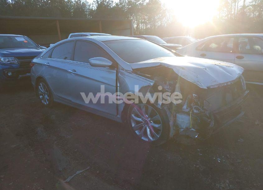 2013 Hyundai Sonata SE (VIN 5NPEC4AC9DH780313) main photo