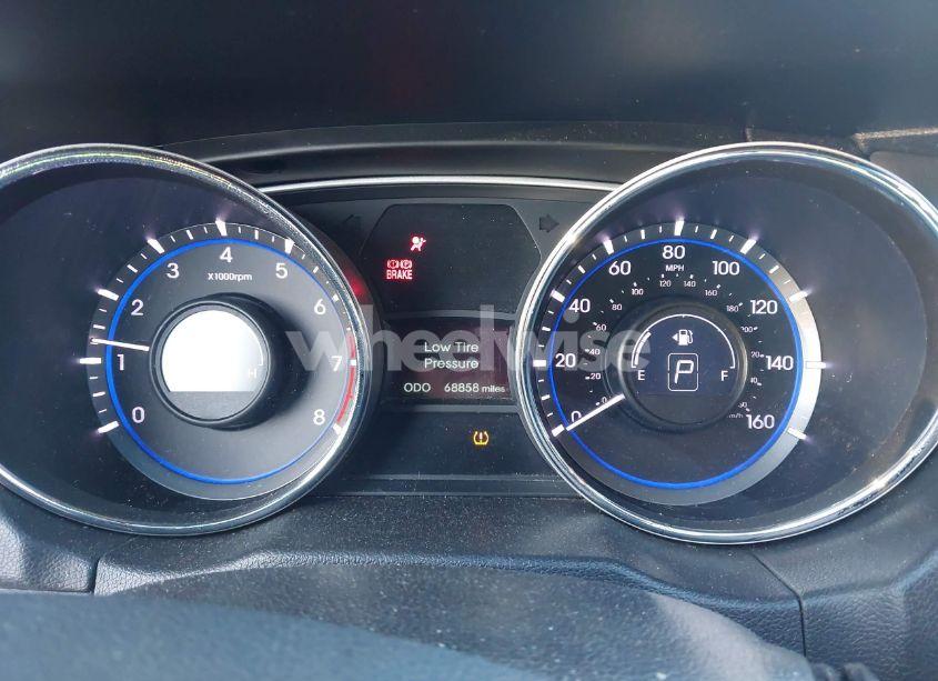 Photo 7 of 2013 Hyundai Sonata SE (VIN 5NPEC4AC9DH780313)