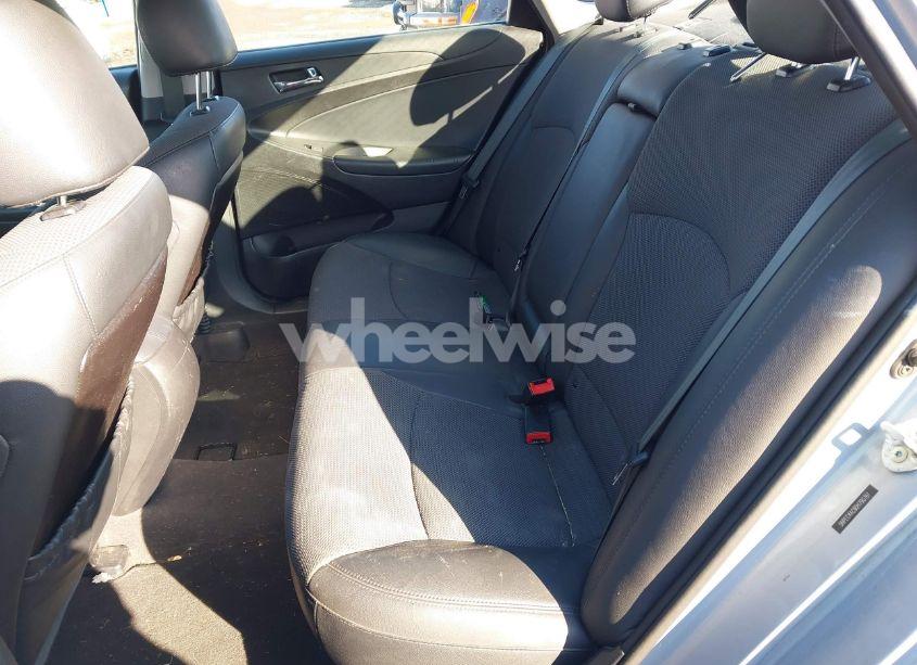 Photo 8 of 2013 Hyundai Sonata SE (VIN 5NPEC4AC9DH790761)
