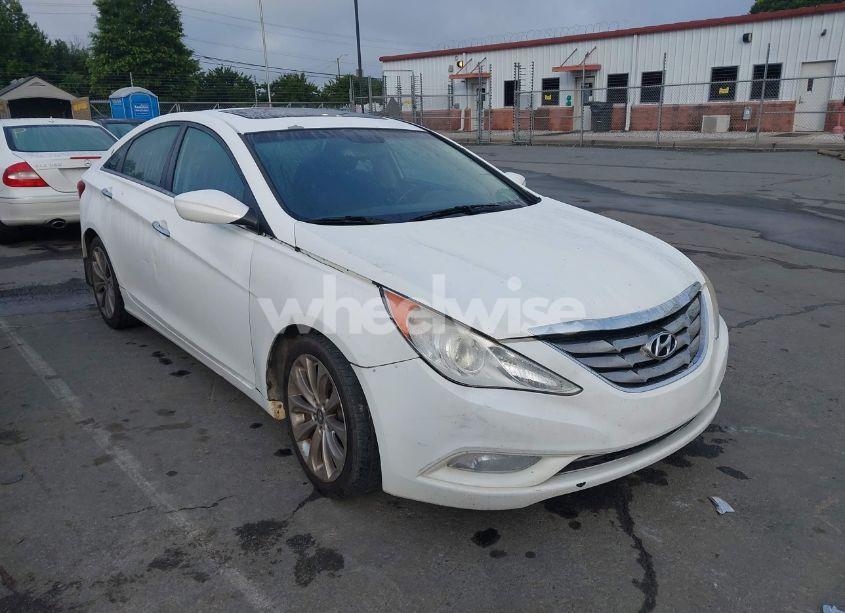 2013 Hyundai Sonata SE (VIN 5NPEC4AC9DH802858) main photo