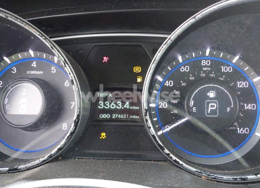 Photo 7 of 2013 Hyundai Sonata SE (VIN 5NPEC4AC9DH802858)