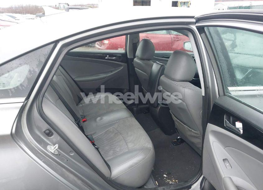 Photo 8 of 2014 Hyundai Sonata SE (VIN 5NPEC4AC9EH834436)