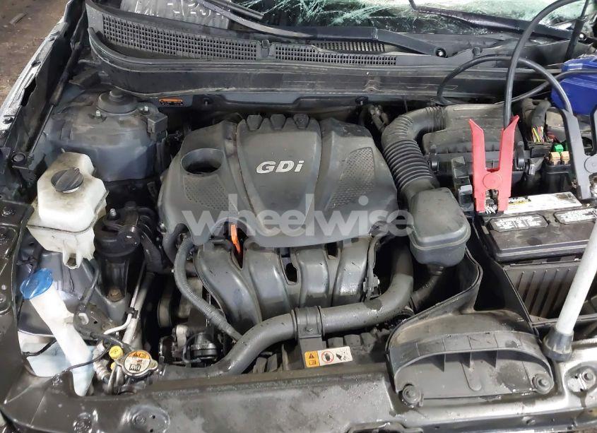Photo 10 of 2014 Hyundai Sonata SE (VIN 5NPEC4AC9EH897584)