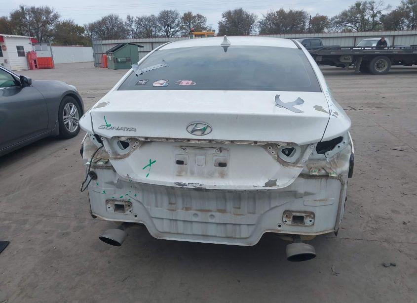 Photo 17 of 2011 Hyundai Sonata SE (VIN 5NPEC4ACXBH011476)