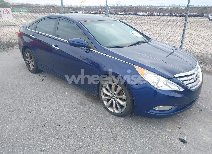 2011 Hyundai Sonata SE (VIN 5NPEC4ACXBH026270) main photo