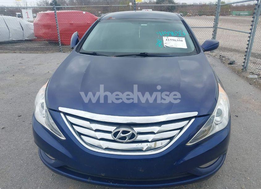 Photo 6 of 2011 Hyundai Sonata SE (VIN 5NPEC4ACXBH026270)