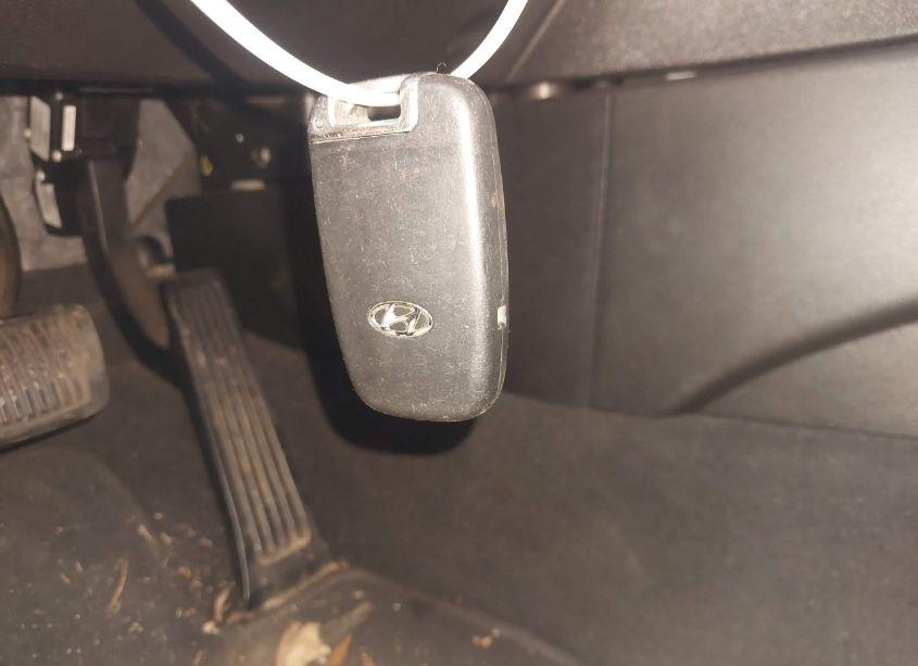 Photo 11 of 2011 Hyundai Sonata LIMITED (VIN 5NPEC4ACXBH035101)