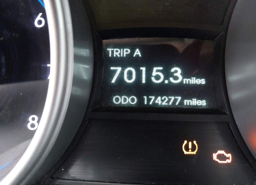 Photo 15 of 2011 Hyundai Sonata SE (VIN 5NPEC4ACXBH039844)