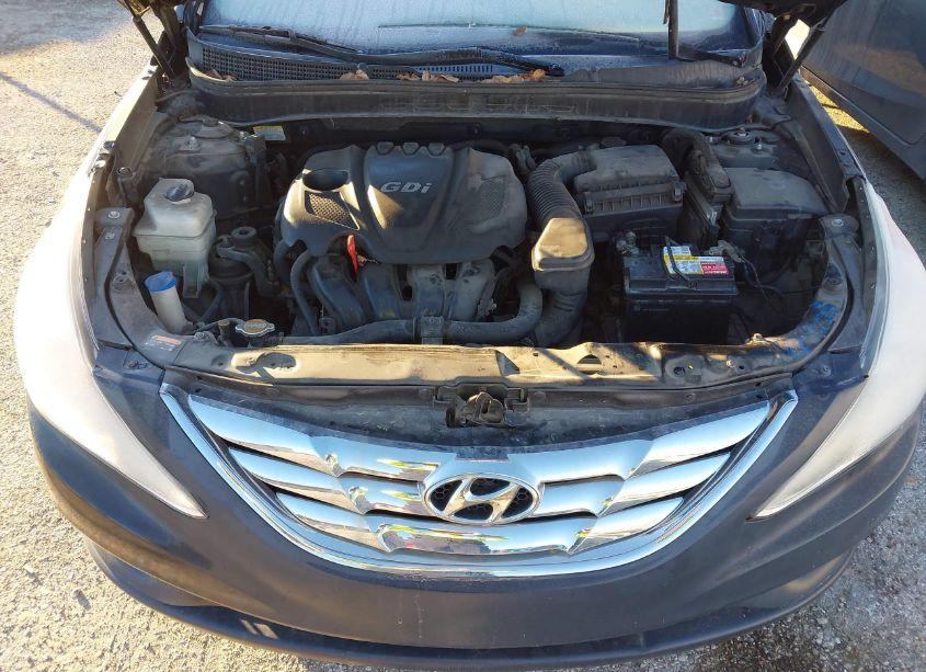 Photo 10 of 2011 Hyundai Sonata SE (VIN 5NPEC4ACXBH091913)