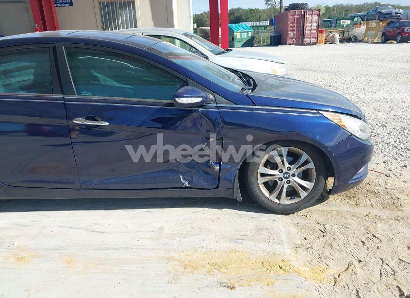 Photo 6 of 2011 Hyundai Sonata LIMITED (VIN 5NPEC4ACXBH123565)