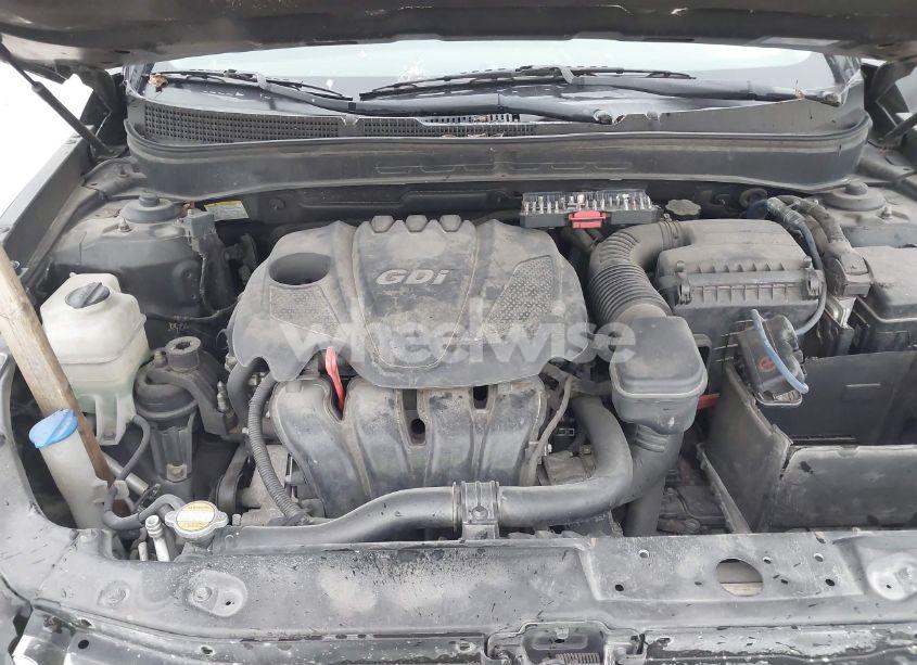 Photo 10 of 2011 Hyundai Sonata SE (VIN 5NPEC4ACXBH127700)