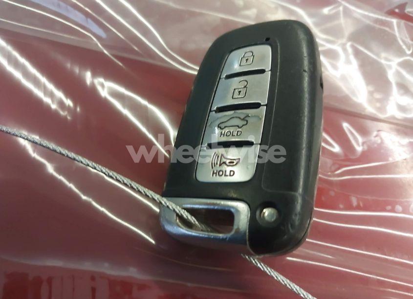 Photo 11 of 2011 Hyundai Sonata SE (VIN 5NPEC4ACXBH128278)