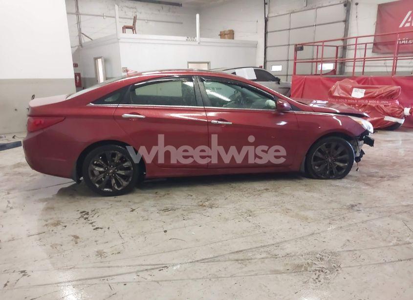 Photo 14 of 2011 Hyundai Sonata SE (VIN 5NPEC4ACXBH128278)