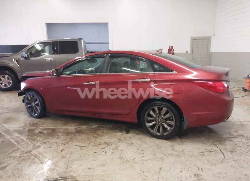 Photo 15 of 2011 Hyundai Sonata SE (VIN 5NPEC4ACXBH128278)