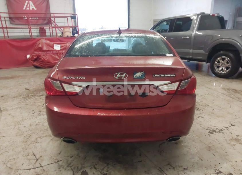 Photo 17 of 2011 Hyundai Sonata SE (VIN 5NPEC4ACXBH128278)