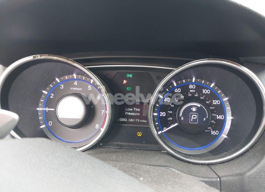 Photo 7 of 2011 Hyundai Sonata SE (VIN 5NPEC4ACXBH148983)