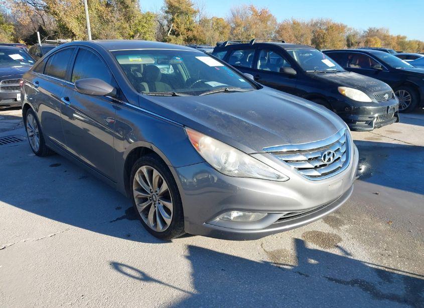 2011 Hyundai Sonata SE (VIN 5NPEC4ACXBH238005) main photo