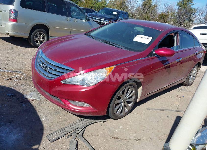 Photo 2 of 2011 Hyundai Sonata SE (VIN 5NPEC4ACXBH247075)