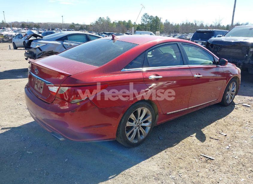 Photo 4 of 2011 Hyundai Sonata SE (VIN 5NPEC4ACXBH247075)