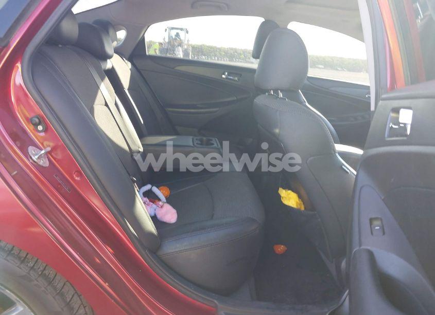 Photo 8 of 2011 Hyundai Sonata SE (VIN 5NPEC4ACXBH293361)