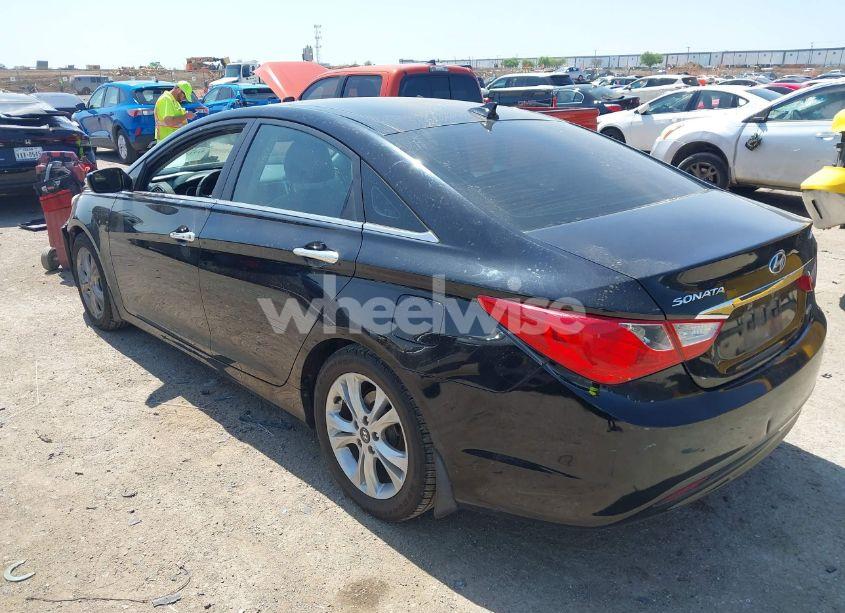 Photo 3 of 2012 Hyundai Sonata LIMITED (VIN 5NPEC4ACXCH360557)