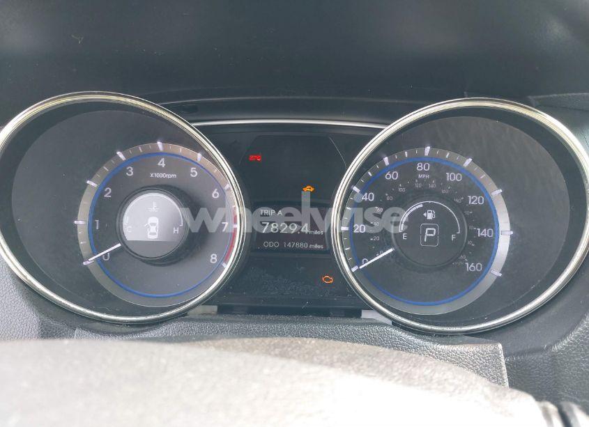 Photo 7 of 2012 Hyundai Sonata SE (VIN 5NPEC4ACXCH381232)