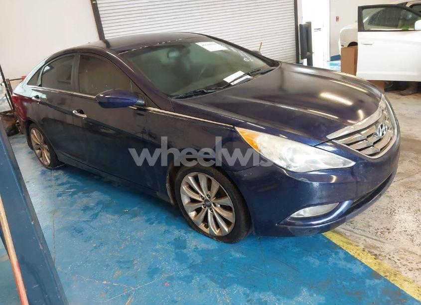 2012 Hyundai Sonata SE (VIN 5NPEC4ACXCH412592) main photo