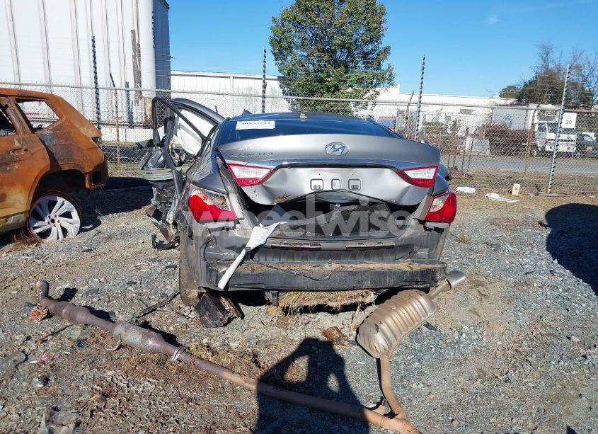 Photo 15 of 2012 Hyundai Sonata SE (VIN 5NPEC4ACXCH456737)