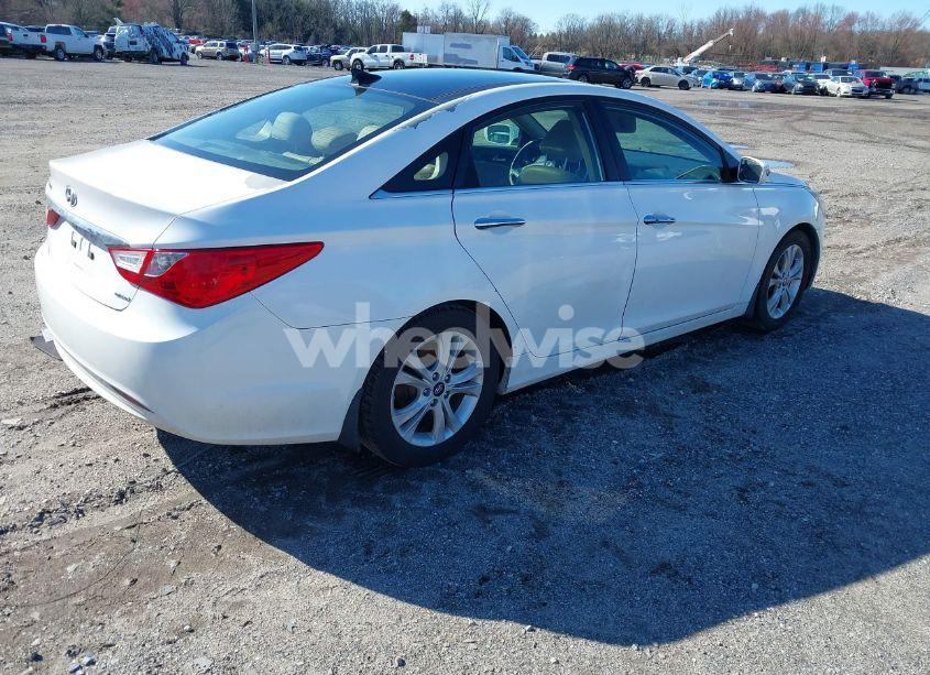 Photo 4 of 2013 Hyundai Sonata LIMITED (VIN 5NPEC4ACXDH588964)
