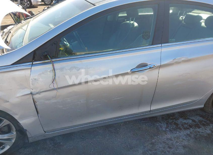 Photo 13 of 2013 Hyundai Sonata LIMITED (VIN 5NPEC4ACXDH594036)