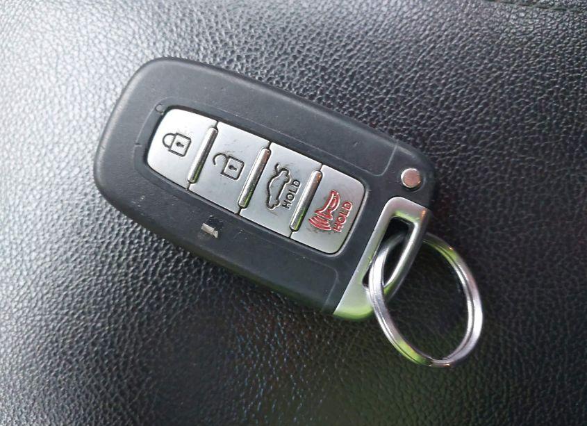 Photo 11 of 2013 Hyundai Sonata SE (VIN 5NPEC4ACXDH676882)