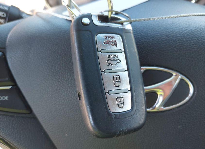 Photo 11 of 2013 Hyundai Sonata LIMITED (VIN 5NPEC4ACXDH679149)